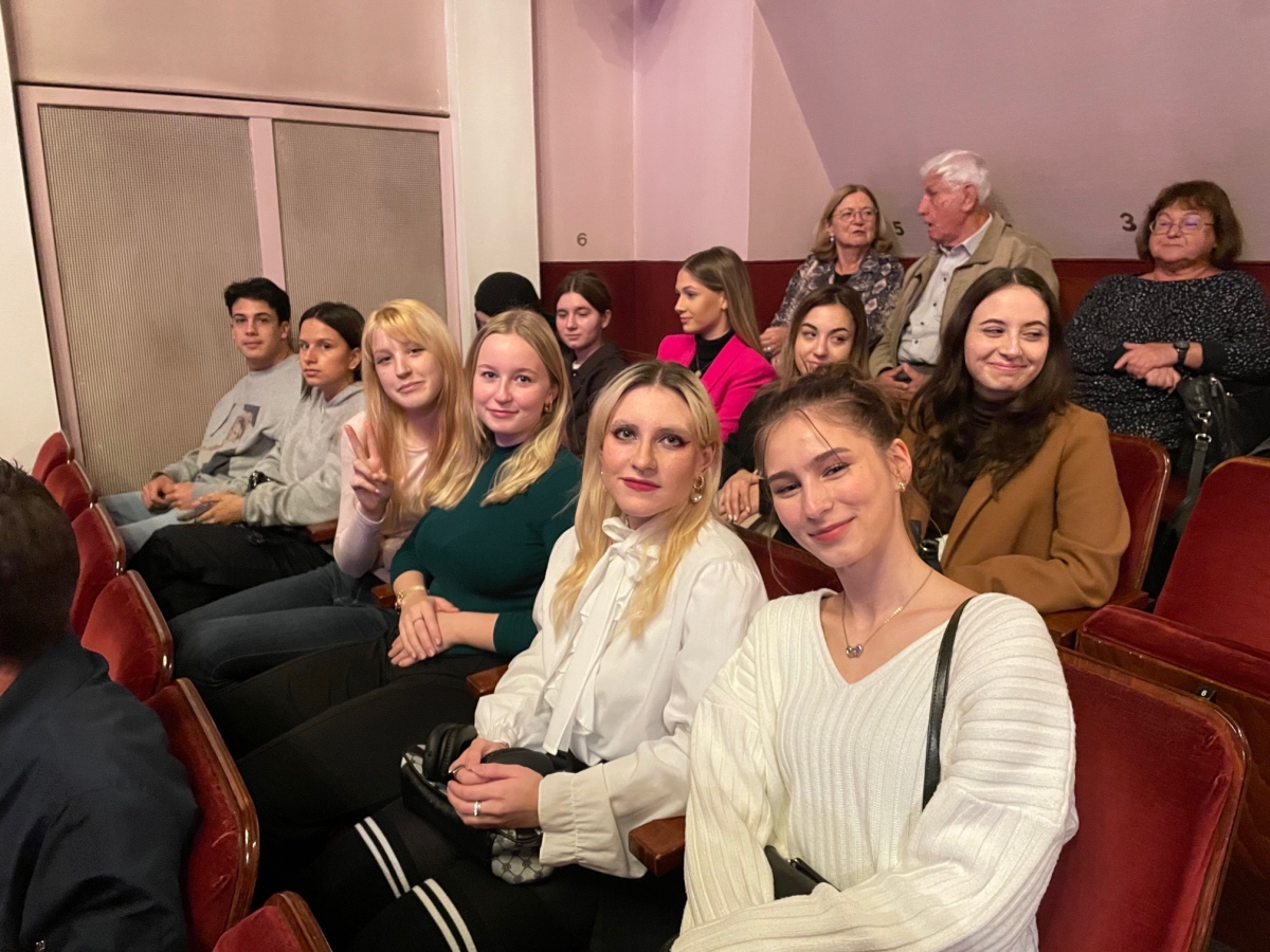 Schüler*innen des 1AMA