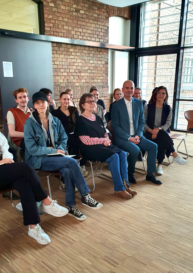 2KMA, Frau Winkler, Herr Direktor, Prof. Müller-Graf