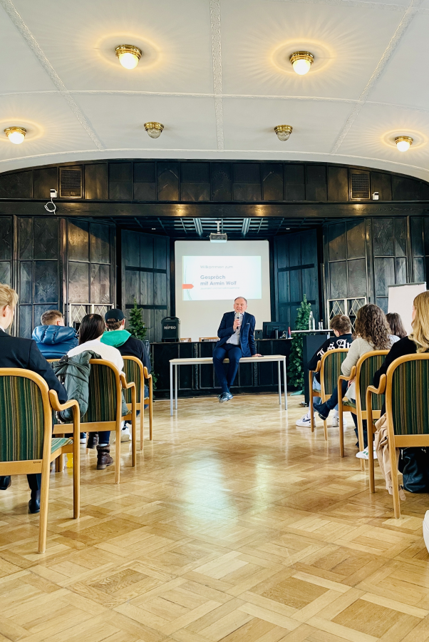 Armin Wolf zu Besuch im Exnersaal