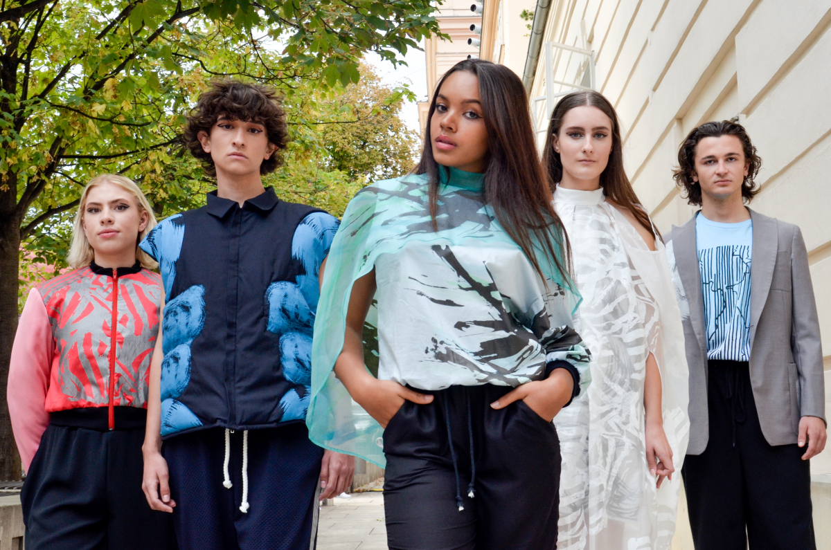 Schüler*innen präsentieren Kreationen