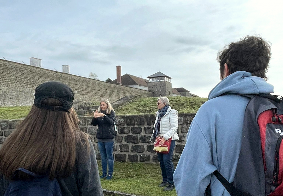 Erklärungen und Erzählungen