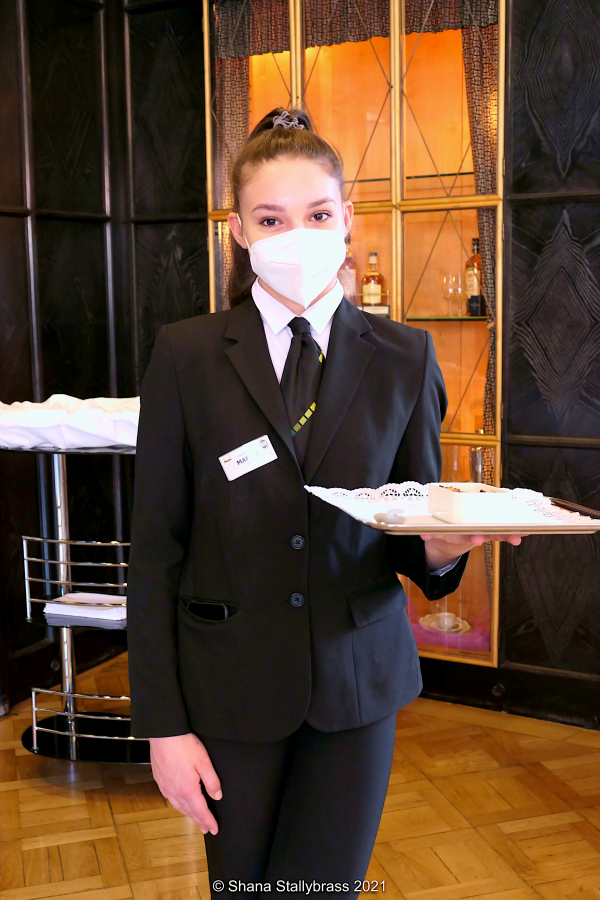 Schülerin im Exnersaal